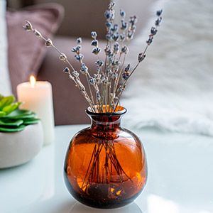 Декоративная ваза СЕСИЛЬ, стекло, янтарная, 11х10 см