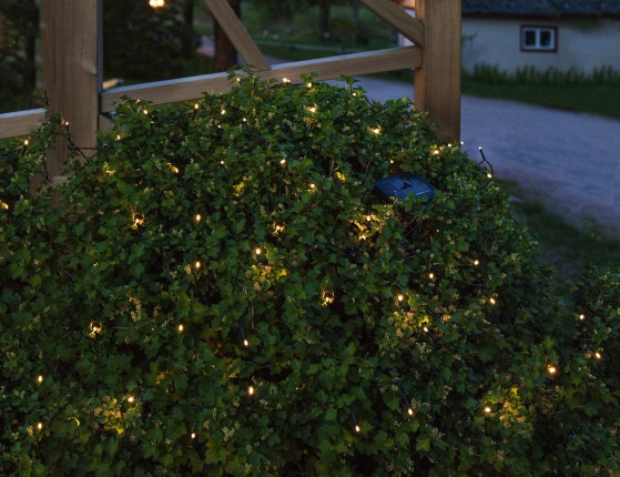 Садовая гирлянда КАПЕЛЬКИ СВЕТА, солнечная батарея, 100 тёплых белых LED-ламп, 10+3 м, чёрный провод