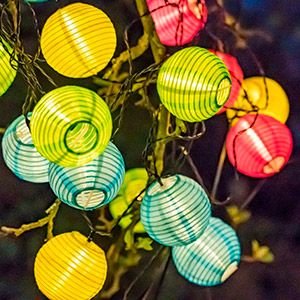 Светодиодная гирлянда КИТАЙСКИЕ ФОНАРИКИ, 20 тёплых белых LED-огней, 9.5+5 м, чёрный провод, уличная