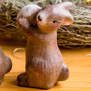 Декоративная фигурка ПАСХАЛЬНЫЙ КРОЛИК СЧАСТЛИВЧИК, терракота, 14 см