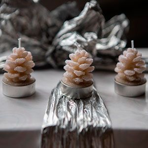 Фигурные свечи ШИШКИ бежевые, 3.5х5.5 см (упаковка 4 шт.)