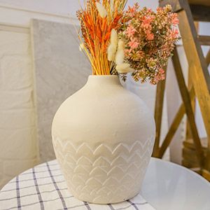 Керамическая ваза для цветов ТЕРРА СИГИЛЛАТА малая, ручная работа, сливочная, 26 см