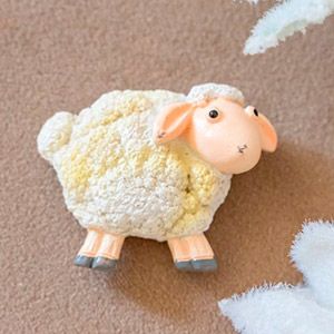 Магнит РЕЗВАЯ ОВЕЧКА, 5хх4 см, разные модели