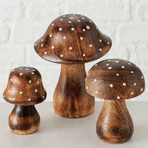 Набор деревянных фигурок ГРИБОЧКИ С КОНОПУШКАМИ малые, манговое дерево, 7-12 см, 3 шт.