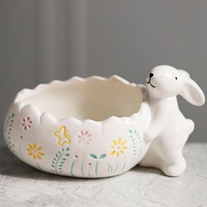 Конфетница ЗАЙЧИК УГОЩАЕТ, керамика, 17х9 см