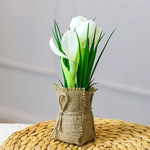 Искусственный цветок в горшке БЕЛЫЙ КРОКУС, пластик, пенополистирол, метал, джут, 19 см
