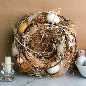 Декоративный пасхальный венок СВЕТ ЖИЗНИ, ротанг, солома, перья, полиэстер, 25 см