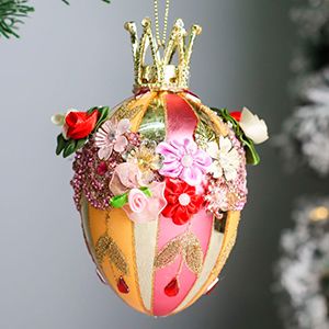 Коллекционное подвесное украшение-яйцо РОЯЛ КРАУН: ЦВЕТЫ, стекло, текстиль, бусы, стразы, блёстки, 13 см