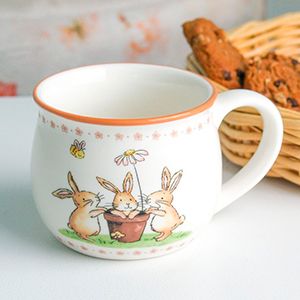 Кружка ЗАЙКИ С РОМАШКОЙ, фарфор, 180 мл