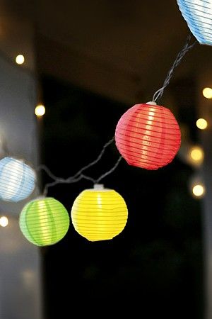 Светодиодная гирлянда КИТАЙСКИЕ ФОНАРИКИ разноцветные, 10 тёплых белых LED-огней, 4.5+5 м, чёрный провод, уличная, 