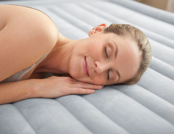 Надувная кровать Intex Comfort-Plush Elevated Airbed (Twin), 99х191х46 см, со встроенным насосом 220V