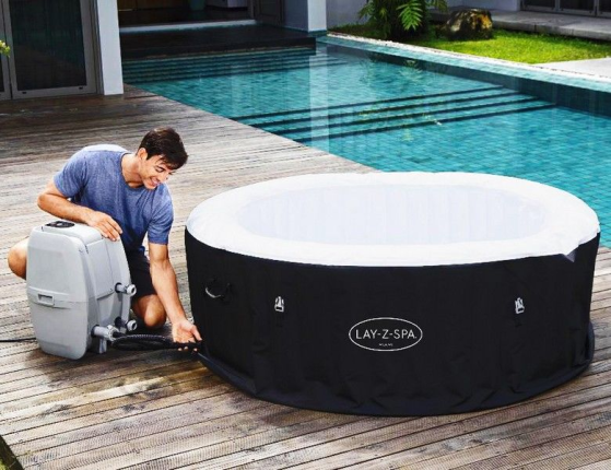 Надувной СПА бассейн Bestway LAY-Z-SPA Miami с аэромассажем, 180х66 см