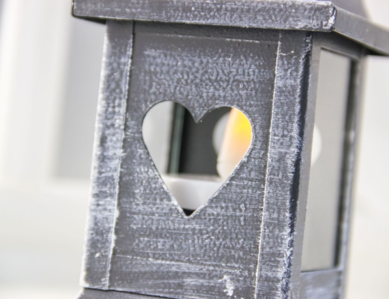 Подсвечник-фонарик под чайную свечу ПАУЛИ - ТЁПЛОЕ СЕРДЕЧКО, металлический, серый, 14х7 см