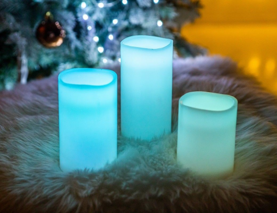 Набор светодиодных свечей РАДУГА (3 шт.), RGB LED-огни, ПДУ, контроллер, батарейки, 15/12.5/10х7,5 см