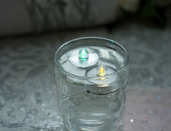 Набор плавающих свечей РАДУГА НА ВОДЕ, RGB LED-огни, 3х2.5 см, батарейки, 2 шт.
