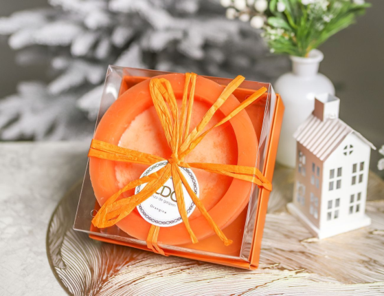 Ароматическая свеча ПРОФУМАТО, апельсин, 15 см