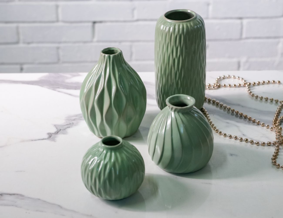 Фарфоровая ваза ВОСТОЧНЫЕ МОТИВЫ округлая, светло-зеленая, 10 см