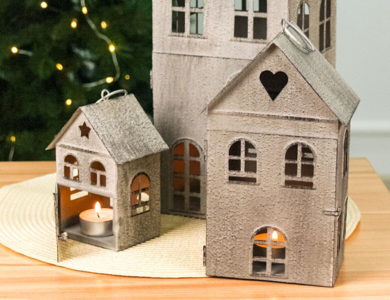 Набор новогодних подсвечников-домиков В ГОСТЯХ У СКАЗКИ, металл, 12-34 см, 3 шт.