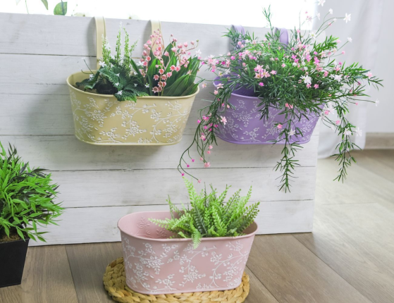 Подвесное кашпо для балкона ЛЕТНЯЯ АКВАРЕЛЬ кремовое, металлическое, 28х14 см