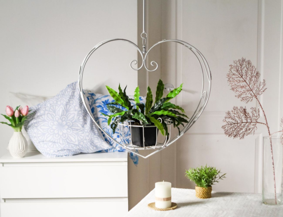 Подвесное кашпо-корзина КОВАНОЕ СЕРДЦЕ малое, металл, белое, 39х39 см