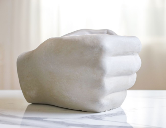 Декоративное кашпо НАДЁЖНАЯ РУКА, керамика, бежевое, 32 см