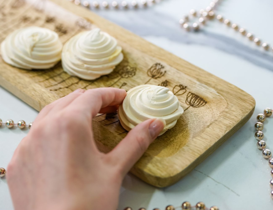 Деревянный поднос ФИОРИ СЕЛВАТИЧИ, большой, 40х13 см