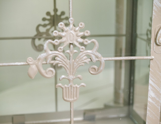 Набор подсвечников-фонарей ОЛДРЕД, металл, стекло, светло-серый, 36 и 48 см, 2 шт.