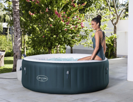 Надувной СПА бассейн Bestway LAY-Z-SPA Miami с аэромассажем, 196 x 66см