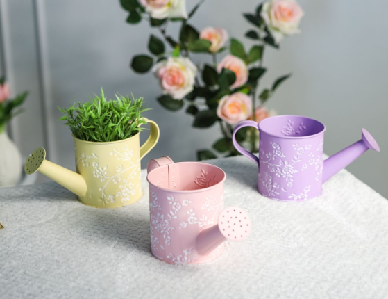 Декоративное кашпо-лейка ЛЕТНЯЯ АКВАРЕЛЬ, желтое, металлическое, 22х10 см