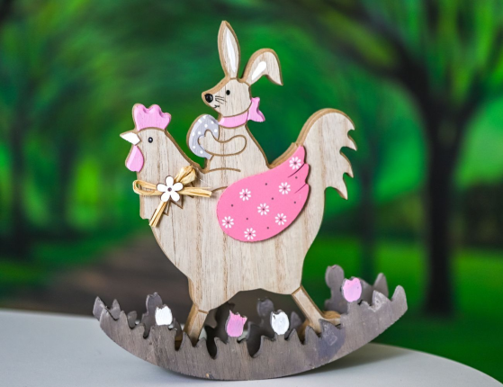 Декоративная фигура ВЕРХОМ НА КУРОЧКЕ, дерево, розовая, 23 см