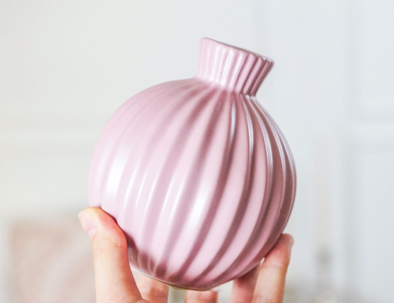 Декоративная ваза ФИОНА малая, керамика, розовая, 12 см