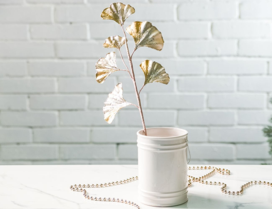Декоративная ветка ВОЛШЕБНЫЙ ГИНКГО, белое золото, 48 см