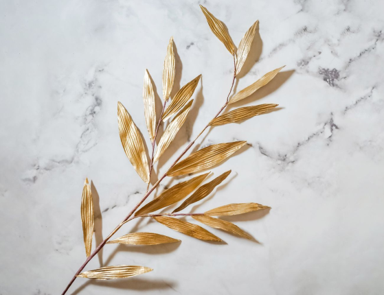 Декоративная ветка СИЦИЛИЙСКАЯ ВЕСНА - ИВА ХАКУРО НИШИКИ, пластик, золотая, 81 см