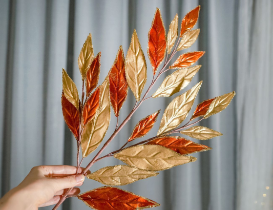 Декоративная ветка СИЦИЛИЙСКАЯ ВЕСНА - СПИРЕЯ КАРАМЕЛЬ, пластик, медная с золотым, 81 см