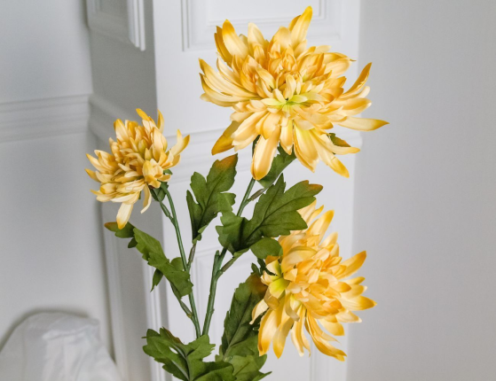 Искусственный цветок ЖЁЛТАЯ ХРИЗАНТЕМА, текстиль, 73 см