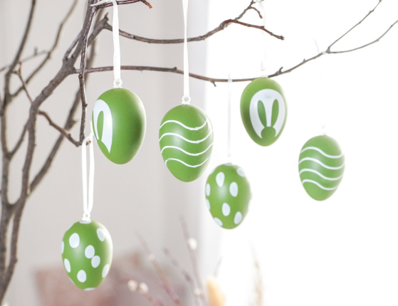 Декоративные подвесные украшения ПАСХАЛЬНОЕ НАСТРОЕНИЕ, натуральная скорлупа, зелёные, 6х4 см, 6 шт.