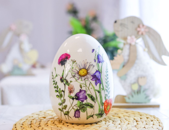Декоративная фигура - пасхальное яйцо ПОРА ЦВЕТЕНИЯ с ромашками малое, керамика, 18х14 см