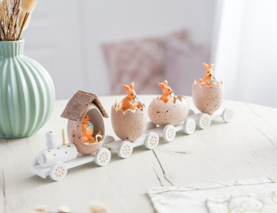 Декоративная композиция ПАСХАЛЬНЫЙ ПАРОВОЗИК, дерево, розовый, 19 см