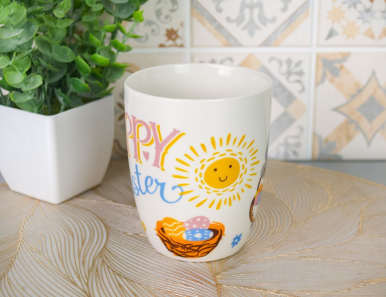 Керамическая чашка КРОЛЬЧОНОК С ПАСХАЛЬНОЙ КОРЗИНКОЙ, 340 мл
