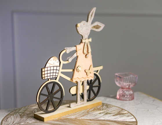 Декоративная фигура ЗАЙКА КЭТИ НА ВЕЛОСИПЕДЕ, дерево, 32х26 см