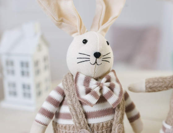 Набор декоративных фигур ЗАЙКИ ХОЛЛИ И ХОУП, текстиль, 22 см, 2 шт.