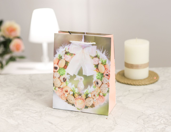 Подарочный пакет ПАСХАЛЬНЫЙ ВЕНОК - КРЕМОВАЯ НЕЖНОСТЬ, бумага, 18х14 см