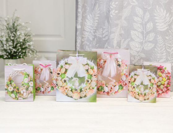 Подарочный пакет ПАСХАЛЬНЫЙ ВЕНОК - ВОЗДУШНЫЙ РОЗОВЫЙ, бумага, 25х20 см