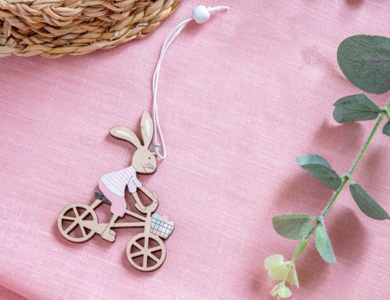 Подвесное украшение КРОЛИК-ВЕЛОСИПЕДИСТ, дерево, 9 см