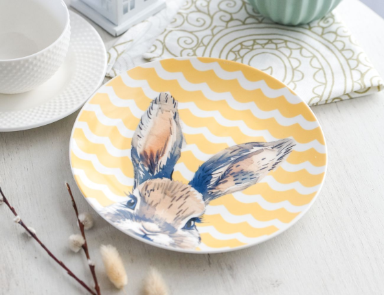 Декоративная тарелка ЛЮБОПЫТНЫЙ КРОЛИК, полипропилен, жёлтая, 19 см