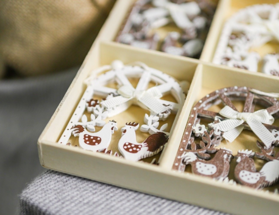 Набор деревянных елочных игрушек ЧИКЕН-КАНТРИ, 8 см, 12 шт.