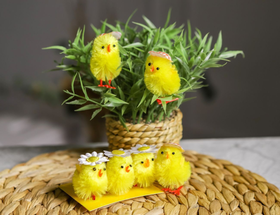 Набор декоративных украшений СОЛНЕЧНЫЕ ЦЫПЛЯТА с цветком, 5 см, 6 шт.