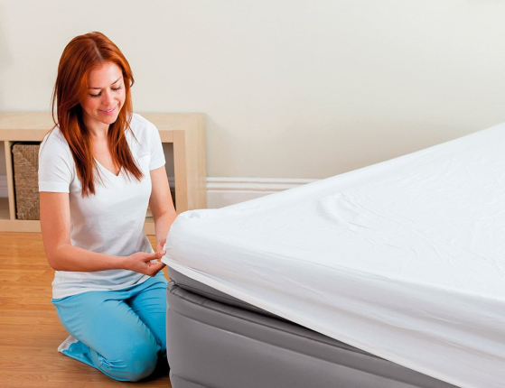 Двуспальная кровать Intex Prime Comfort Elevated Airbed (Queen), 152х203х51 см, со встроенным насосом 220