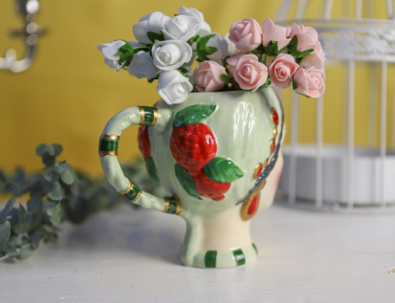 Керамическая ваза с ручкой ДОНЬЯ КРУЗИТА, 12 см