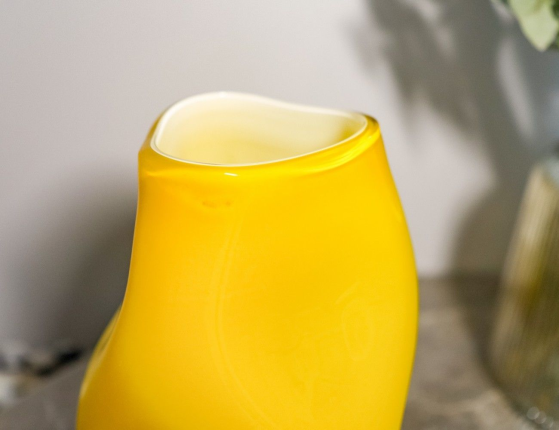 Стеклянная ваза МАНГО СОЛАРЕ желтая, 23 см